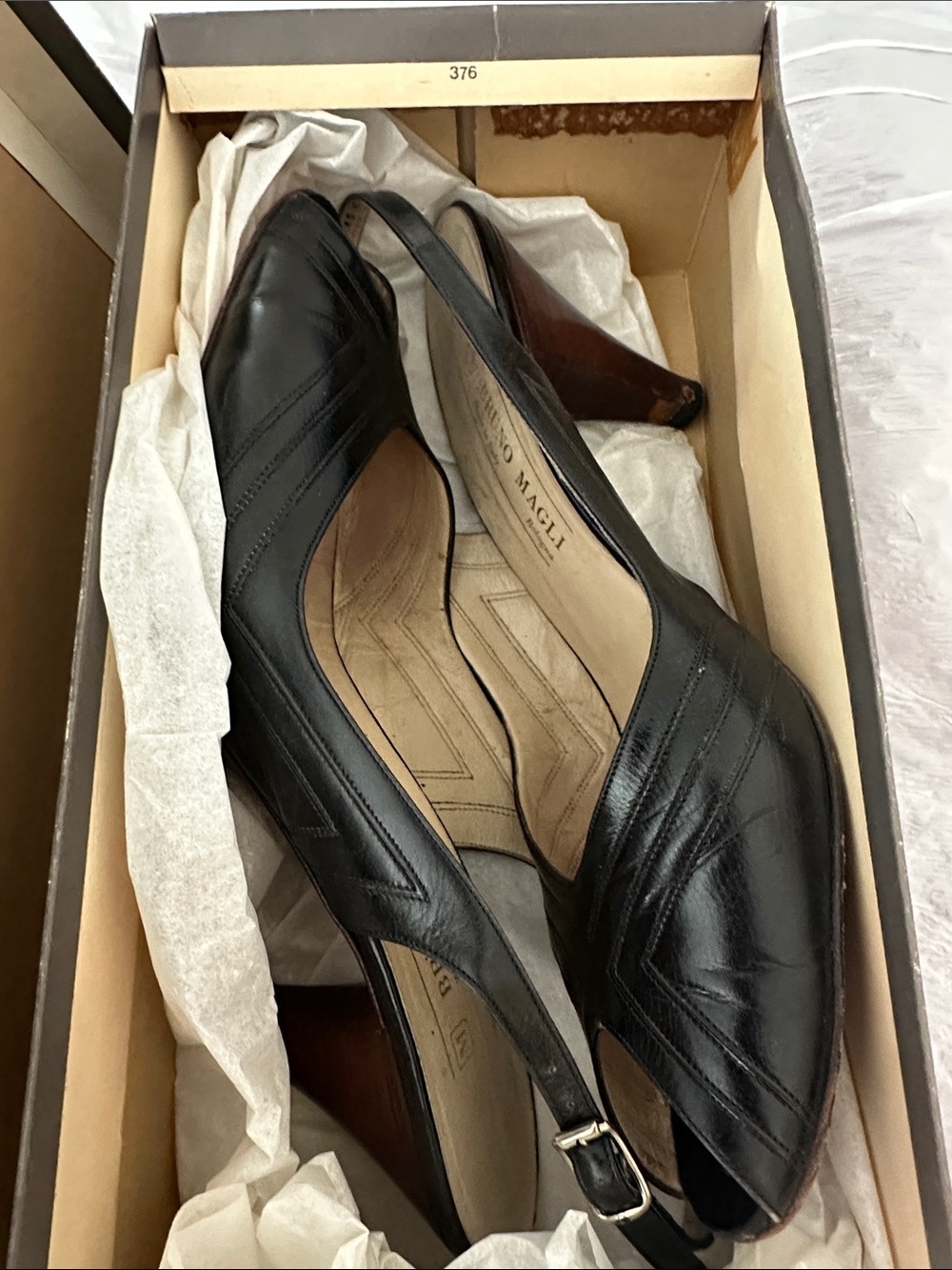 Vintage Bruno Magli Slingback Black Pumps 9AA